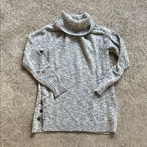 Leo & Nicole Heathered Gray Turtleneck Sweater